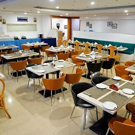 Bay View Hotel Vizag Visakhapatnam Bagian luar foto