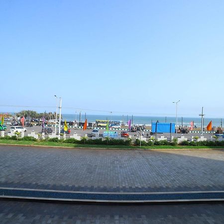Bay View Hotel Vizag Visakhapatnam Bagian luar foto