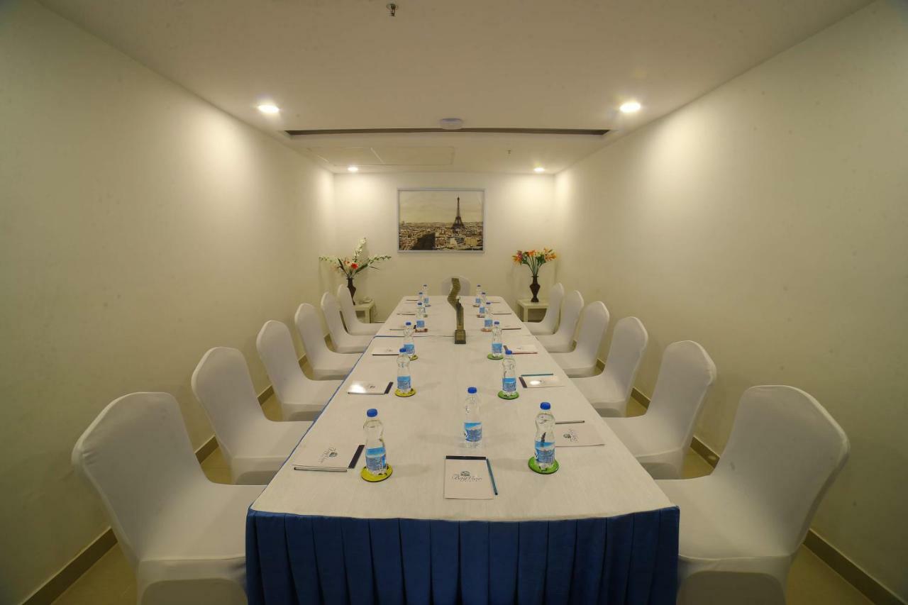 Bay View Hotel Vizag Visakhapatnam Bagian luar foto